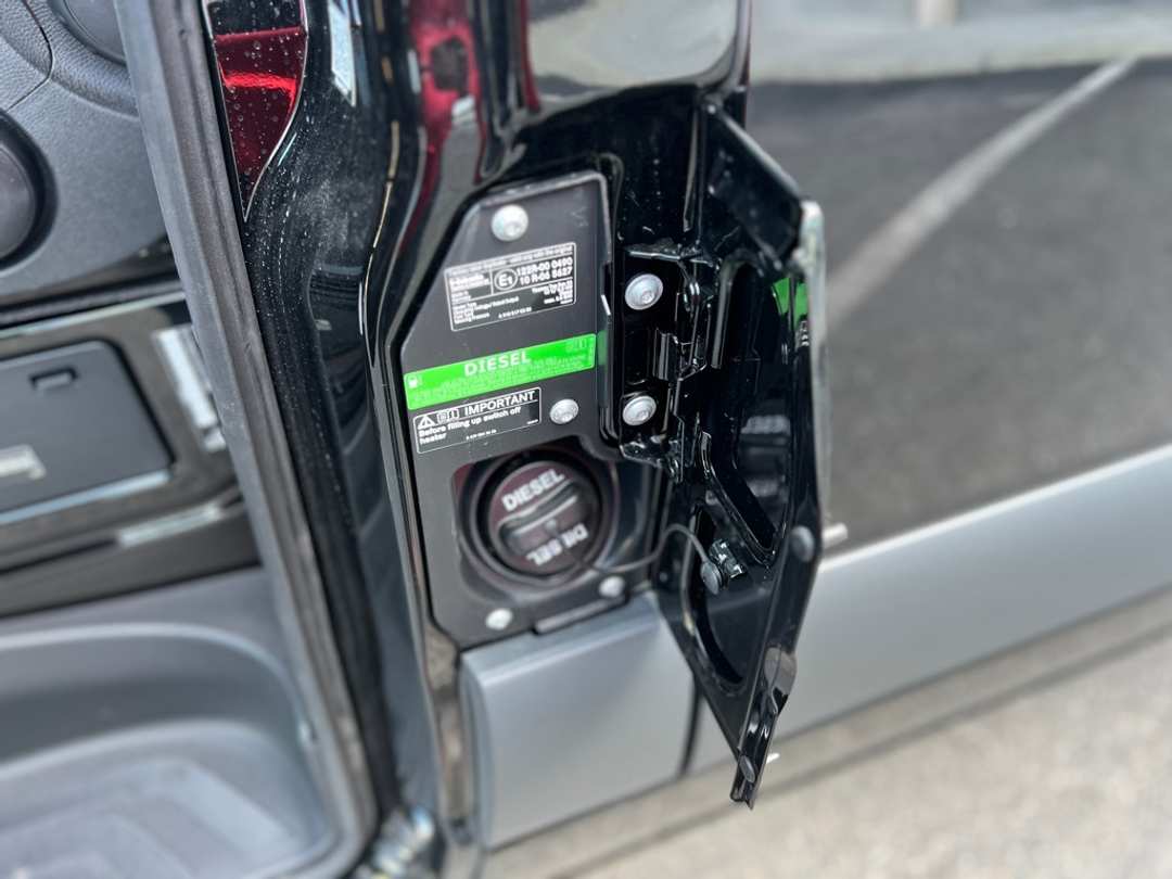 2025 Mercedes-Benz Sprinter 2500 Passenger 170 WB - Image 17