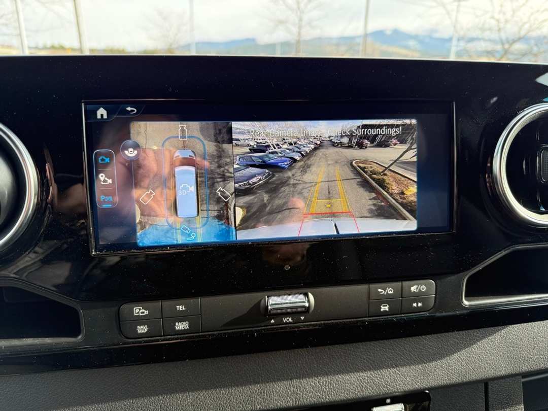 2025 Mercedes-Benz Sprinter 2500 Cargo 144 WB - Image 32