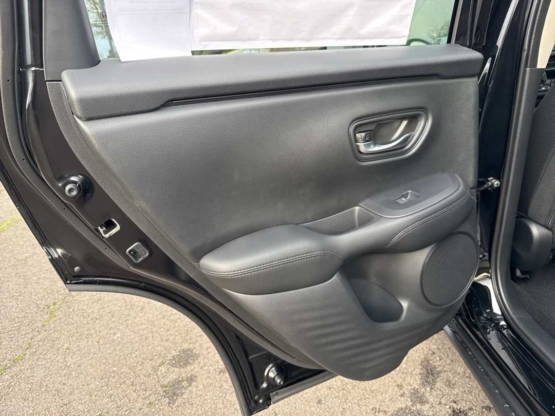 2026 Honda HR-V LX - Image 13