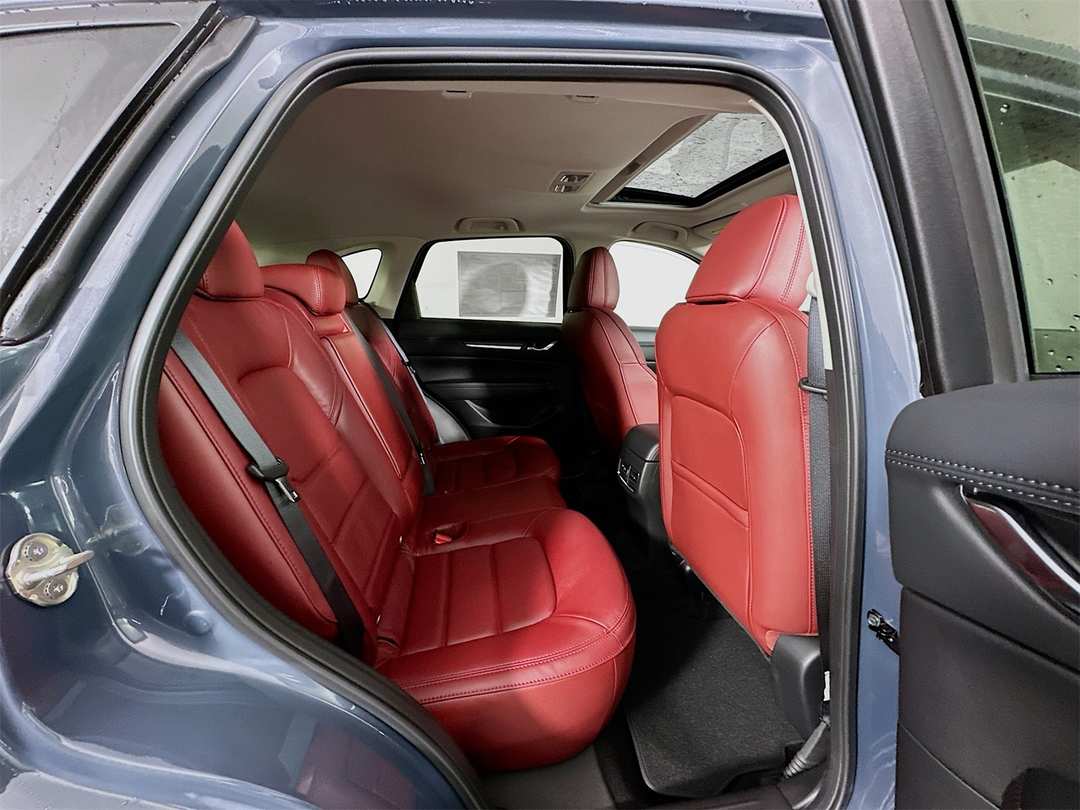 2025 MAZDA CX-5 2.5 S Carbon Edition - Image 29