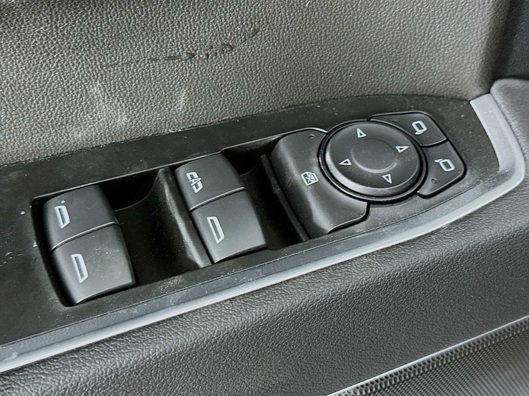 2026 Chevrolet Silverado 1500 LT - Image 19