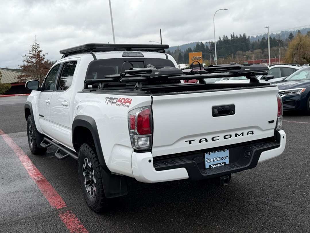 2020 Toyota Tacoma TRD OffRoad - Image 6