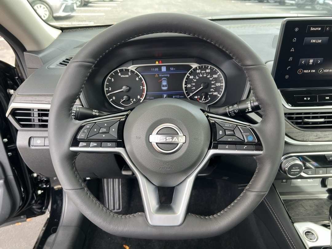2025 Nissan Altima 2.5 SL - Image 18