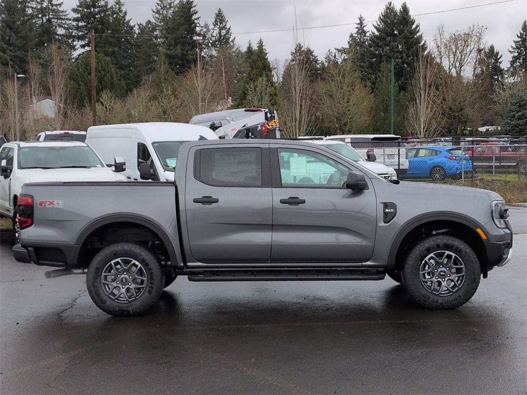 2025 Ford Ranger XLT - Image 6