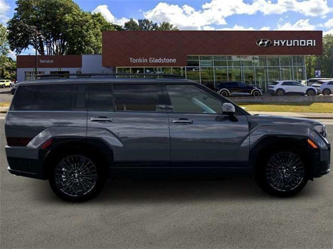 2026 Hyundai Santa Fe Calligraphy - Image 9