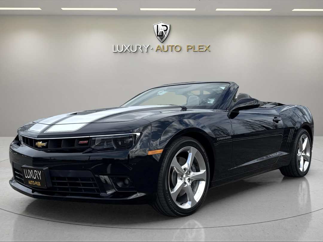 2015 Chevrolet Camaro SS 2D 6.2L ONLY 62,000 MILES - Image 2