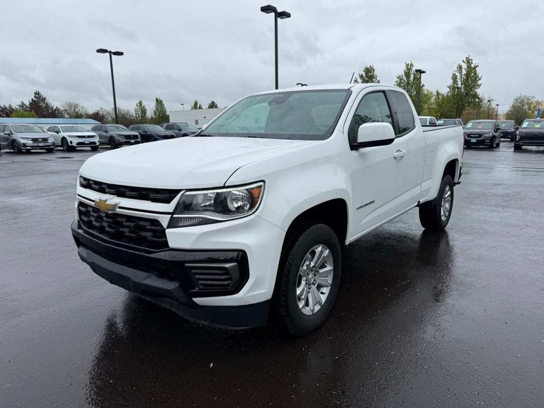 2022 Chevrolet Colorado LT - Image 3