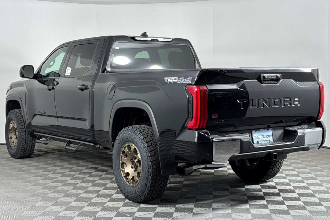 Toyota Tundra - Image 4