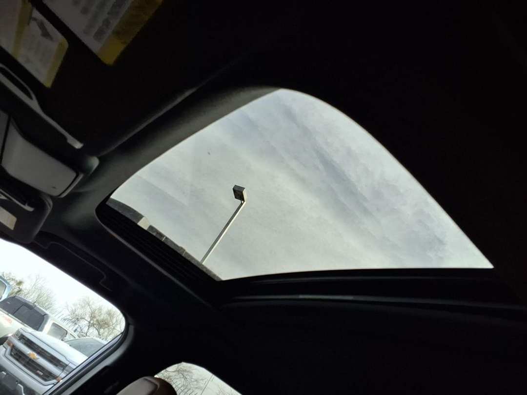 2026 Subaru Outback Touring XT - Image 3