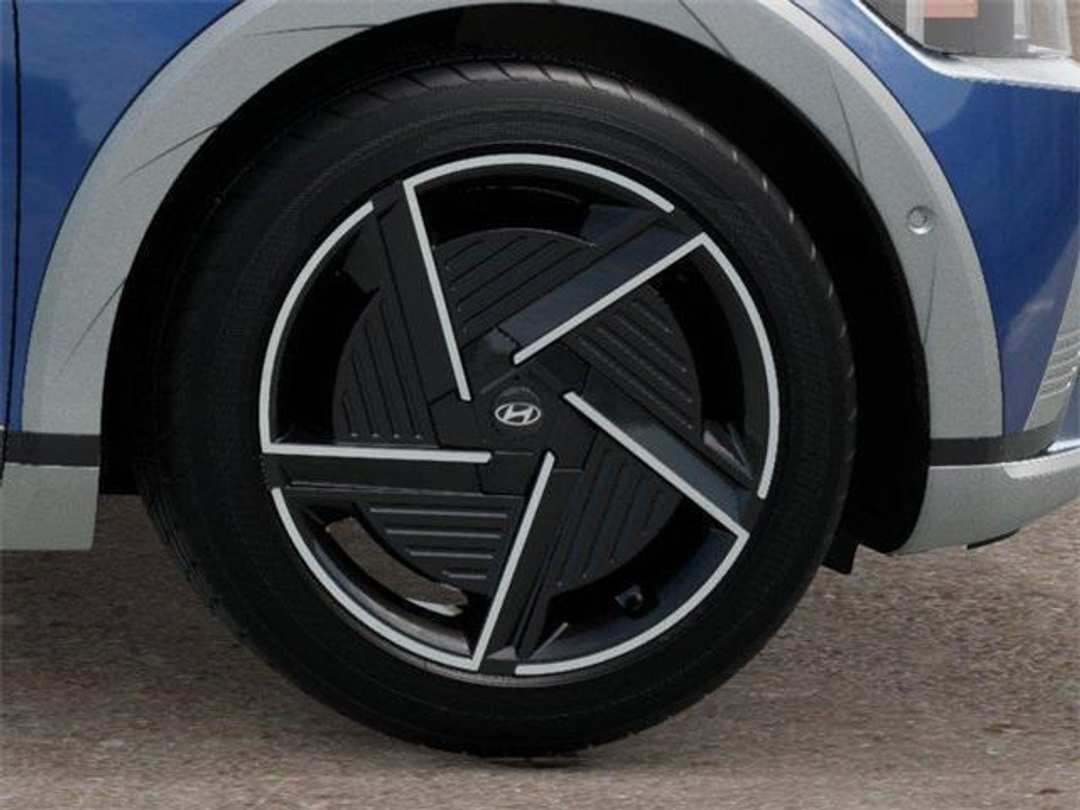 2026 Hyundai Ioniq 5 Limited - Image 8