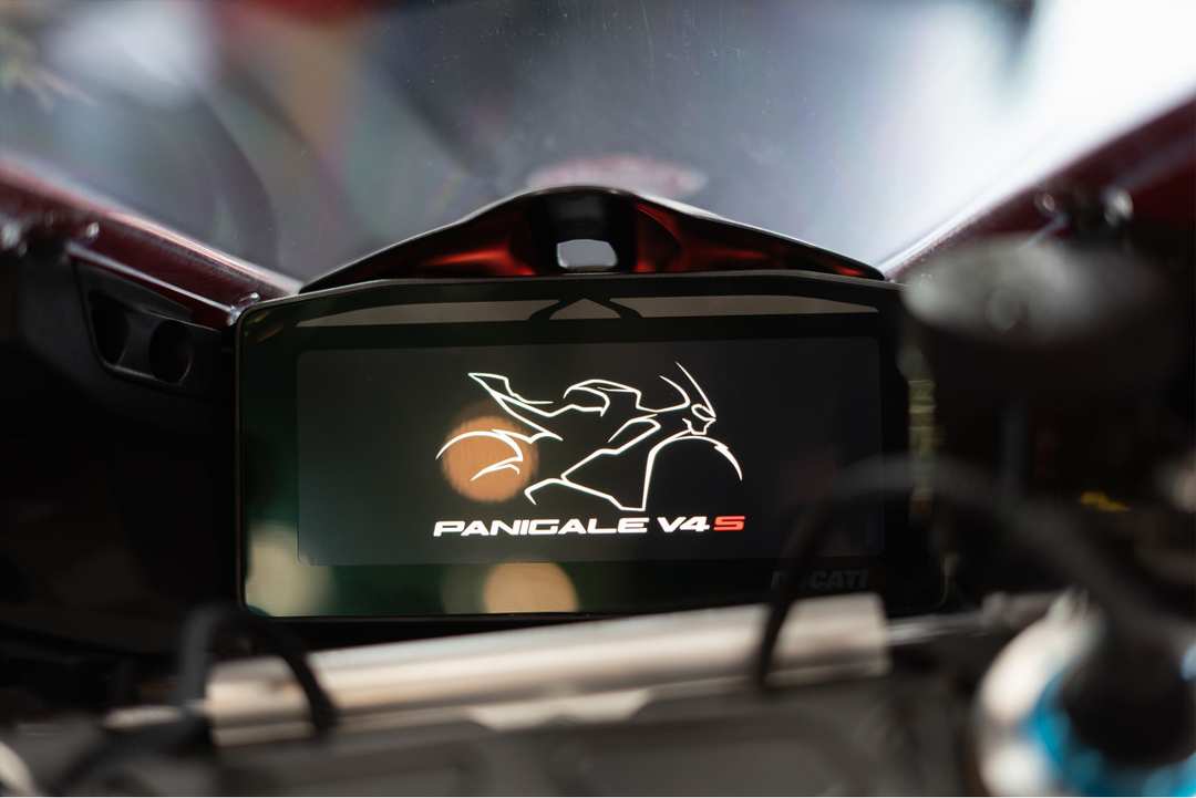 2025 Ducati Panigale V4 S - Image 6