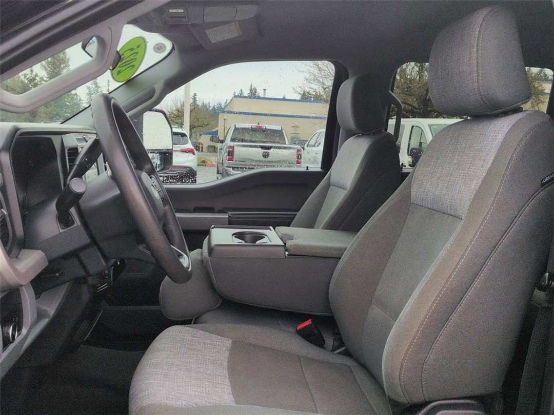 2025 Ford F-250Sd XLT - Image 13