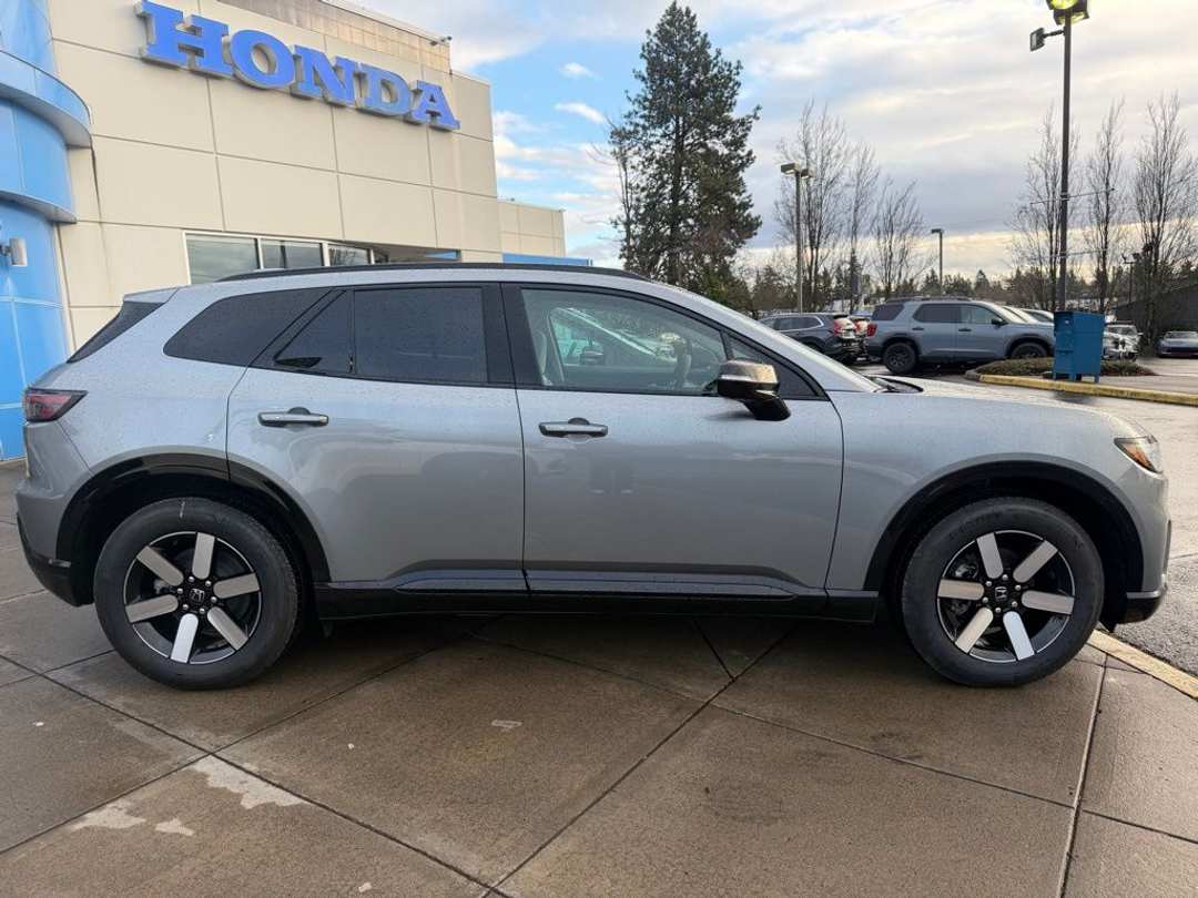 2026 Honda Prologue Touring - Image 8