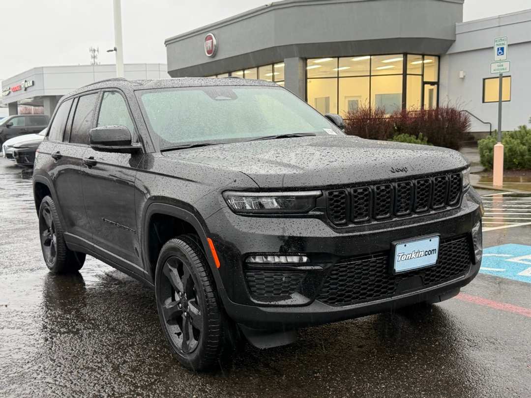 2025 Jeep Grand Cherokee Limited - Image 2