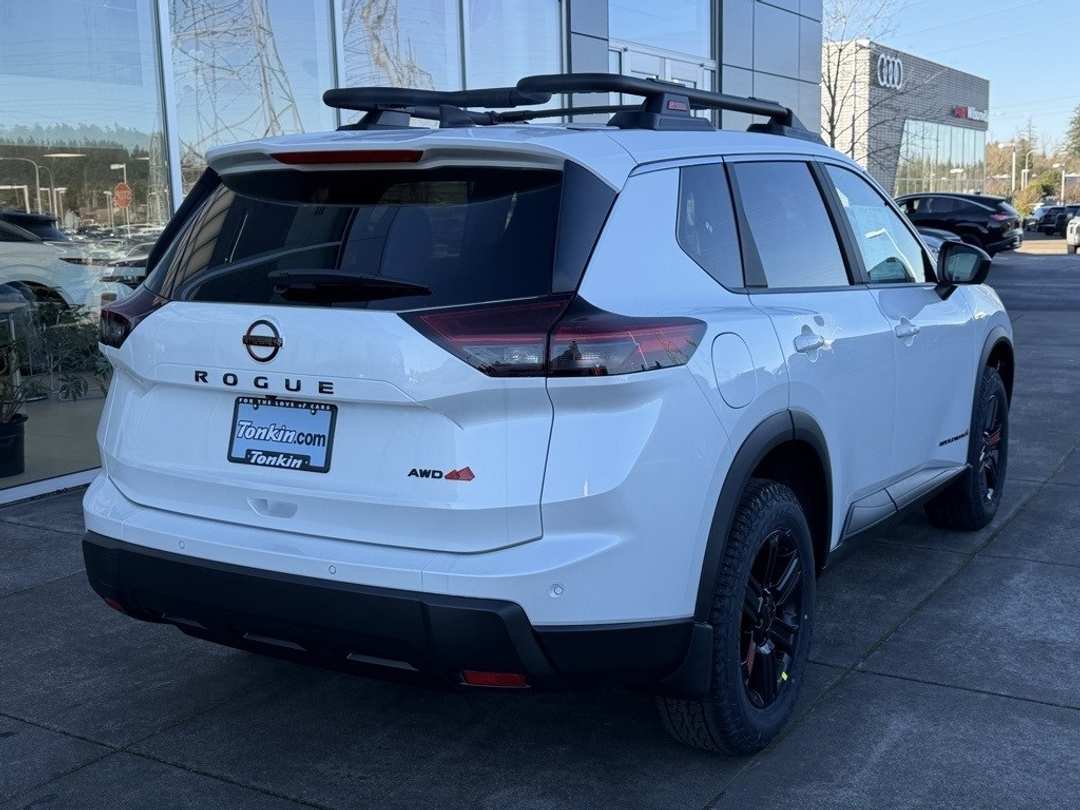 2026 Nissan Rogue Rock Creek - Image 7