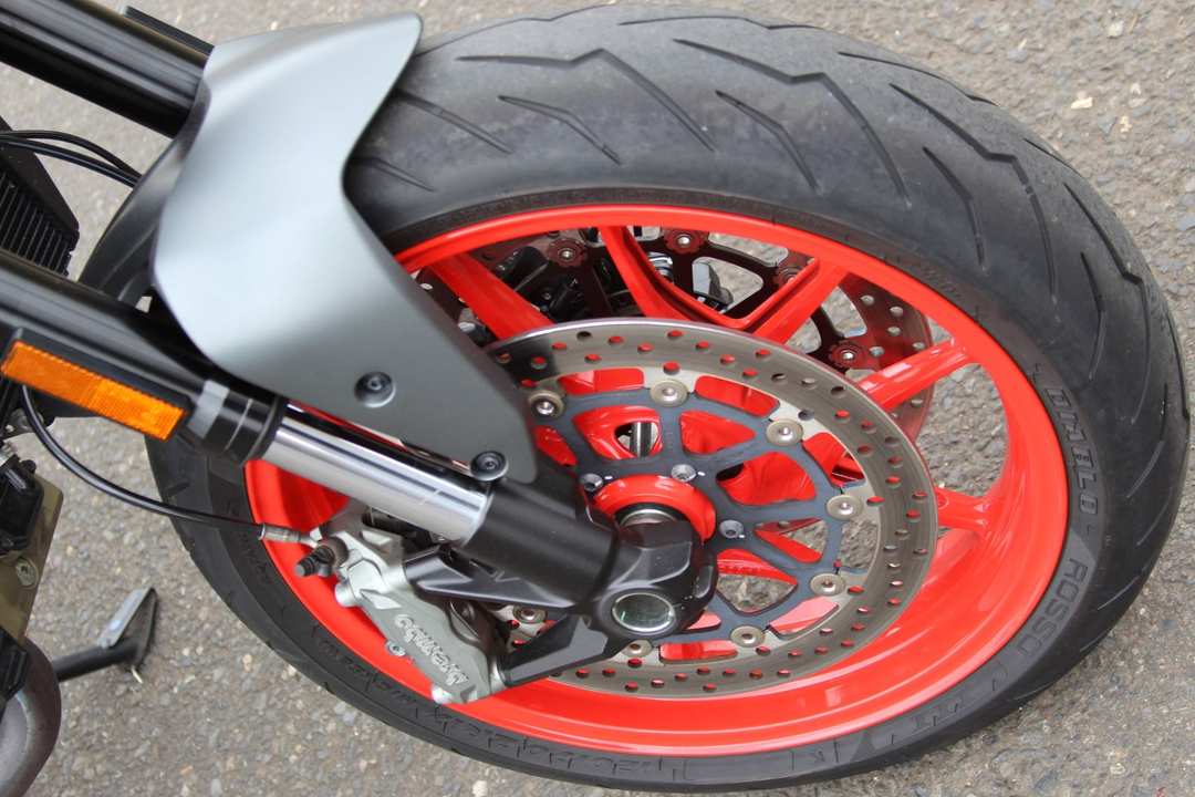 2022 Ducati Monster + - Image 5