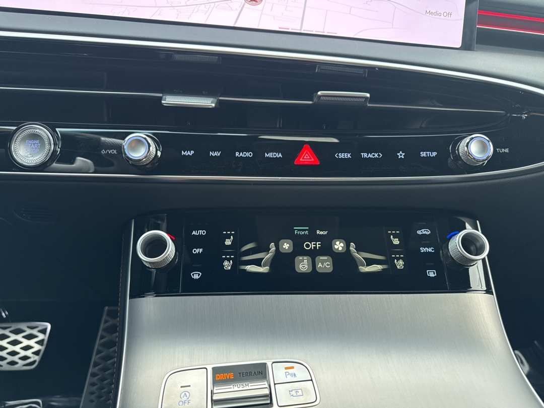 2026 Genesis Gv70 3.5T Sport Advanced - Image 26