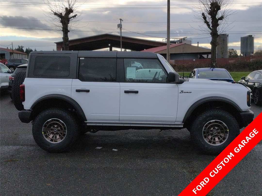 2025 Ford Bronco Big Bend - Image 6