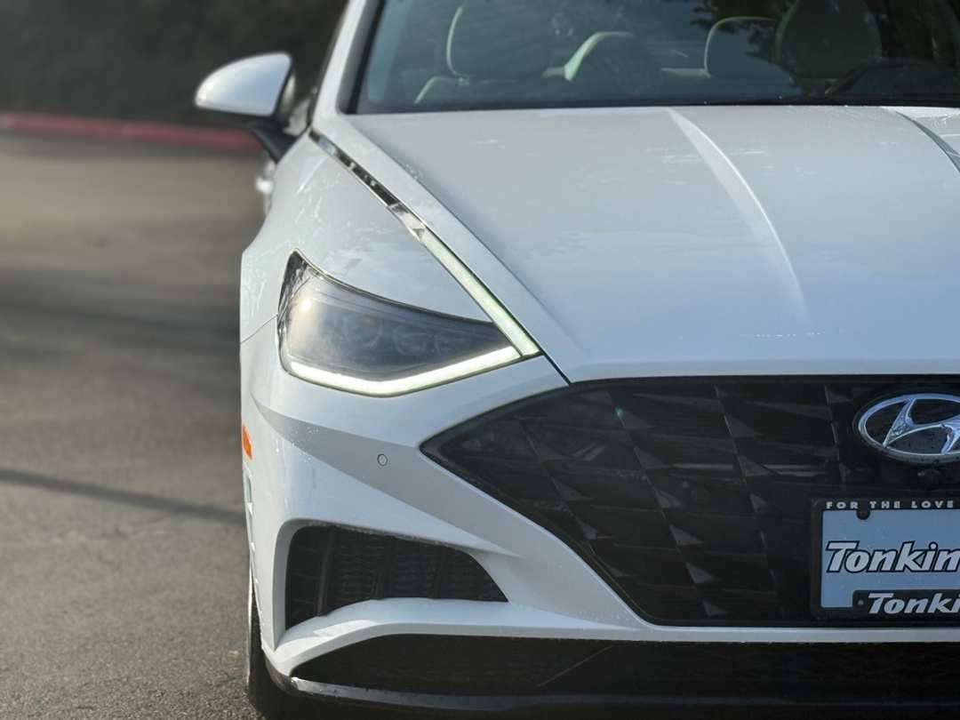 2021 Hyundai Sonata Limited - Image 3