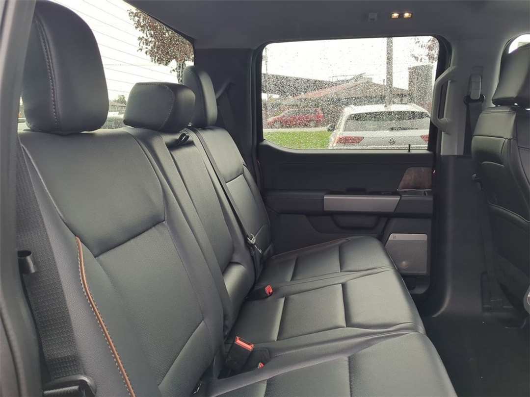 2026 Ford F-350Sd Lariat - Image 29