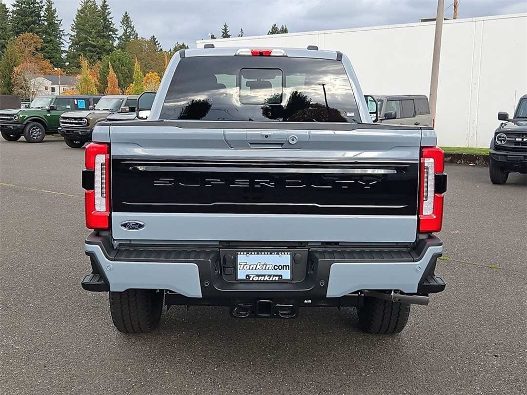 2026 Ford F-250Sd Platinum - Image 4