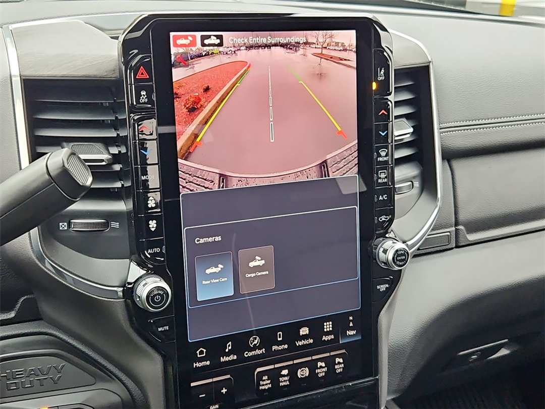 2026 Ram 3500 Laramie - Image 20