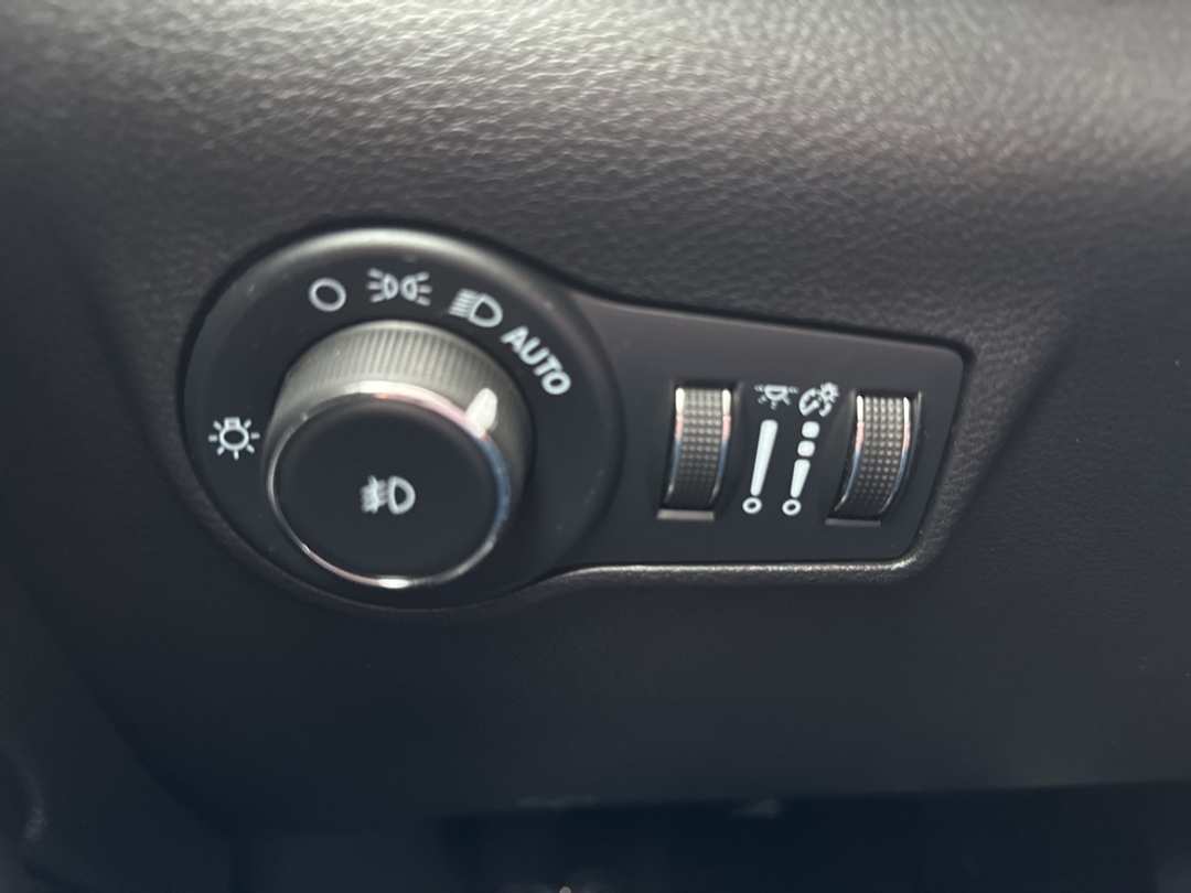 2022 Jeep Compass High Altitude - Image 33