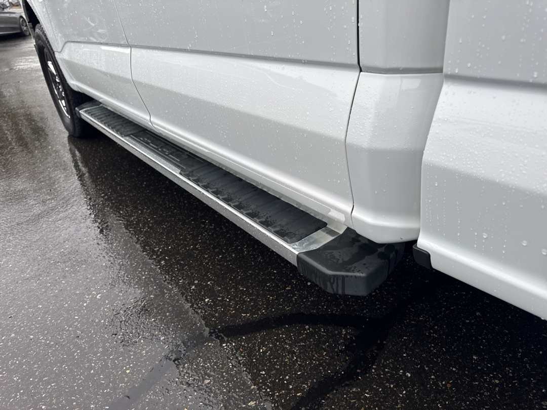 2024 Ford F-150 XLT - Image 14