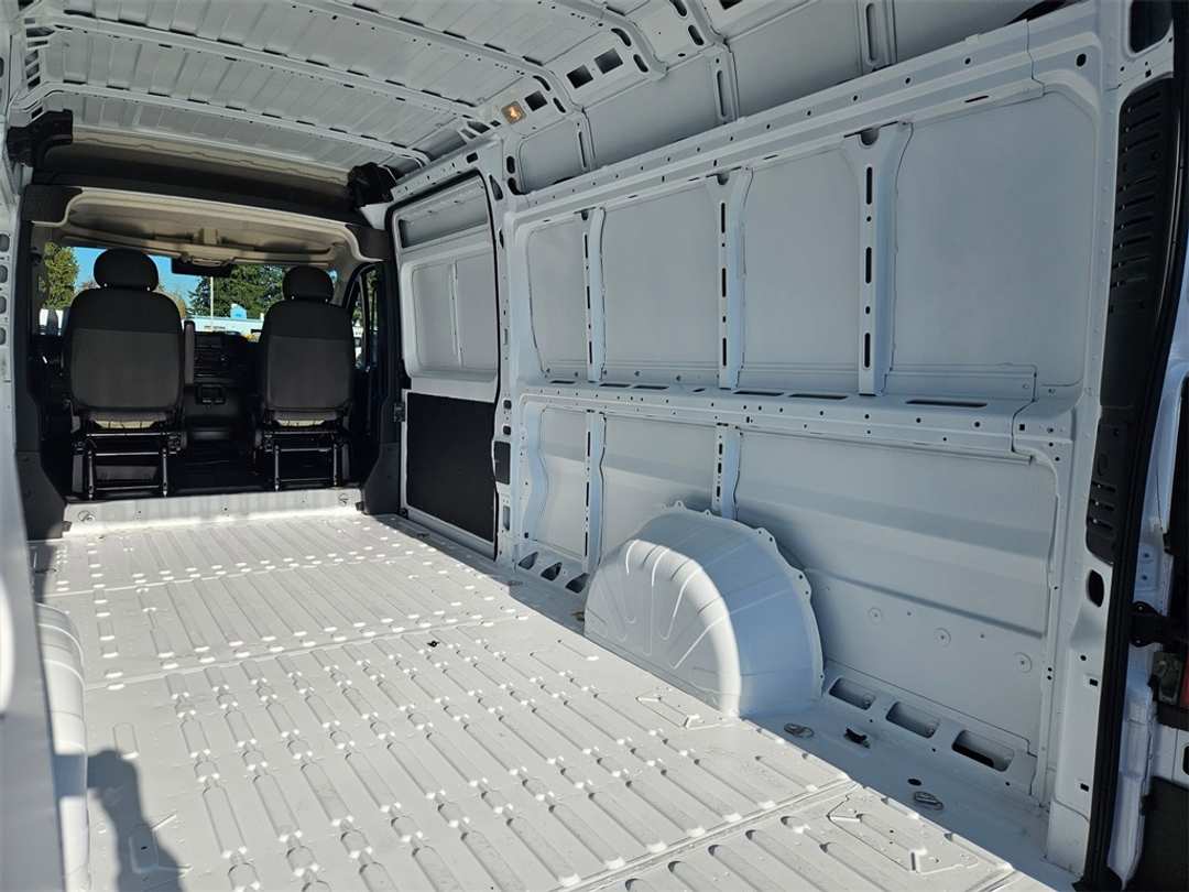 2026 Ram Promaster 3500 High Roof - Image 29