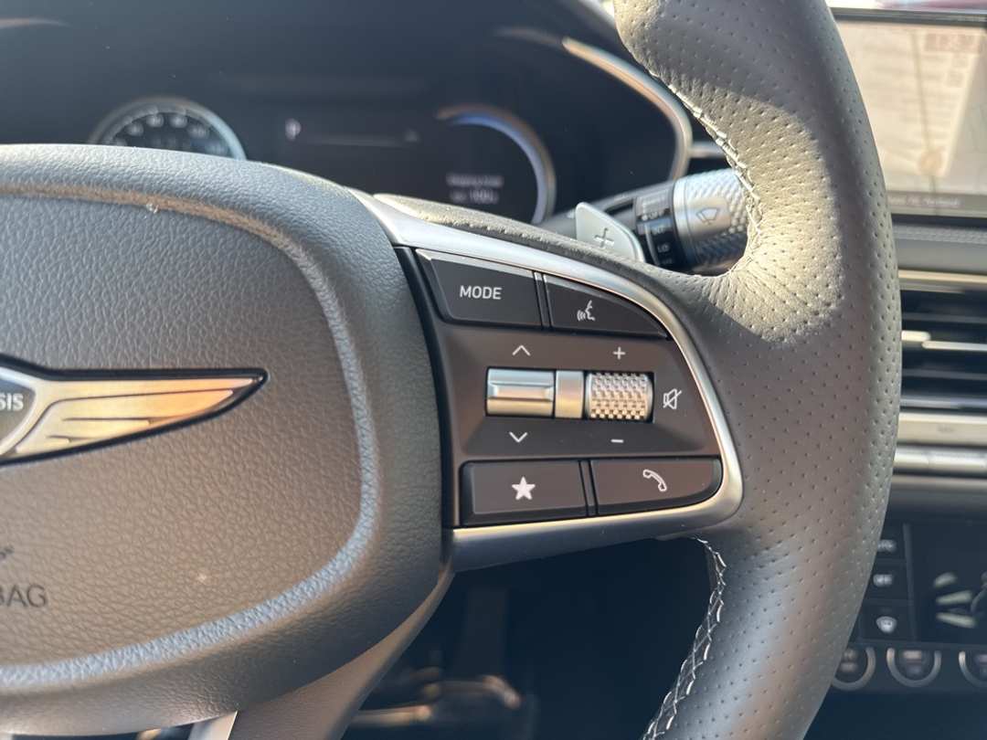 2026 Genesis G70 2.5T - Image 31