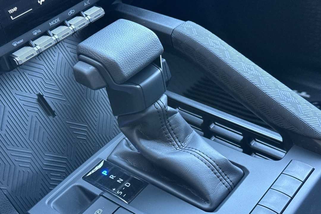 2025 Toyota Tacoma SR5 - Image 20