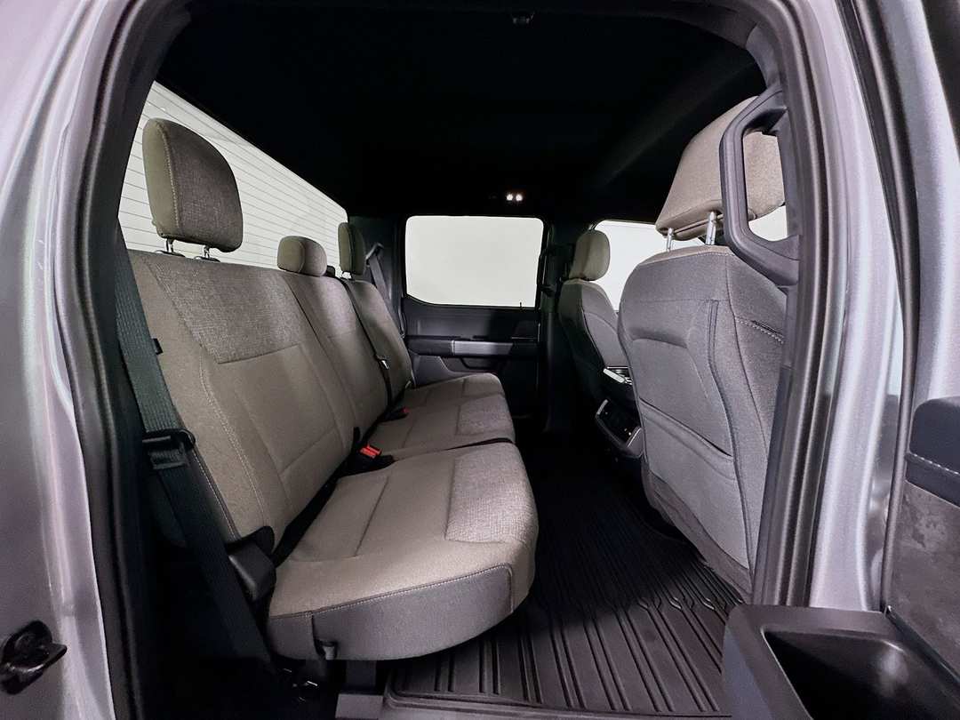 2024 Ford F-150 XLT - Image 27