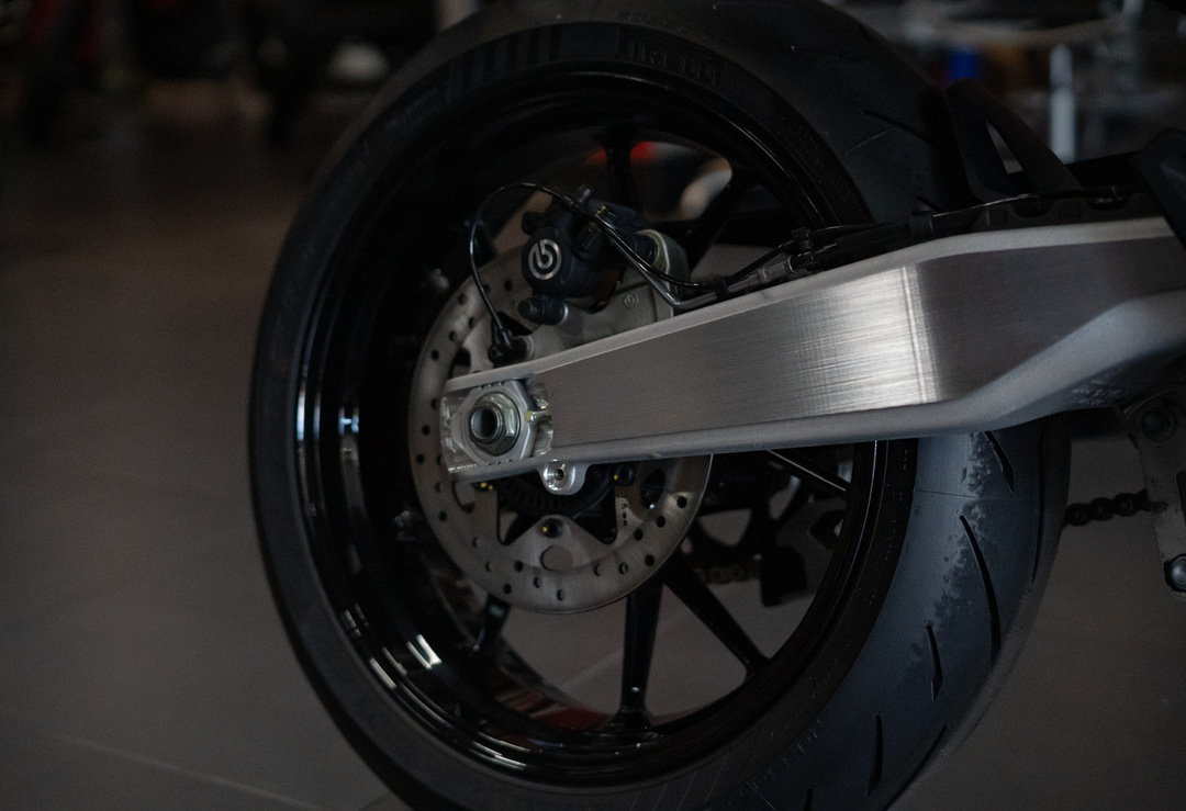 2025 Ducati Hypermotard 698 Mono - Image 8