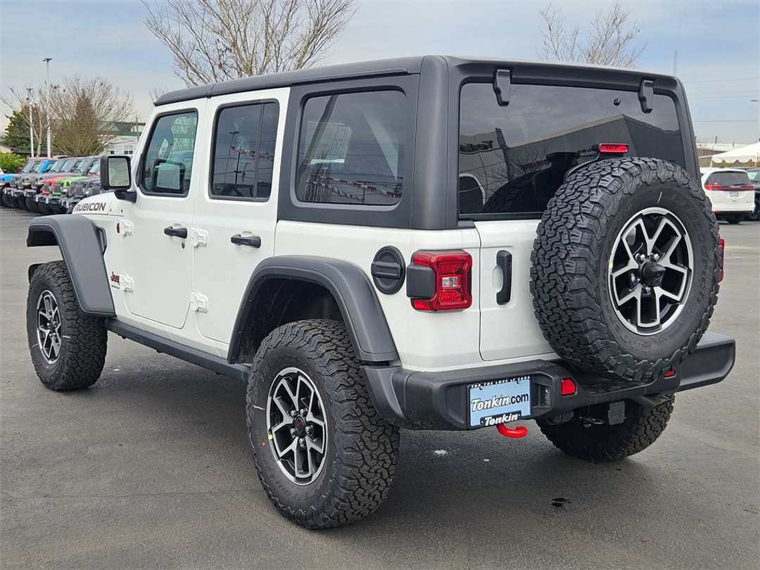 2026 Jeep Wrangler Rubicon - Image 4