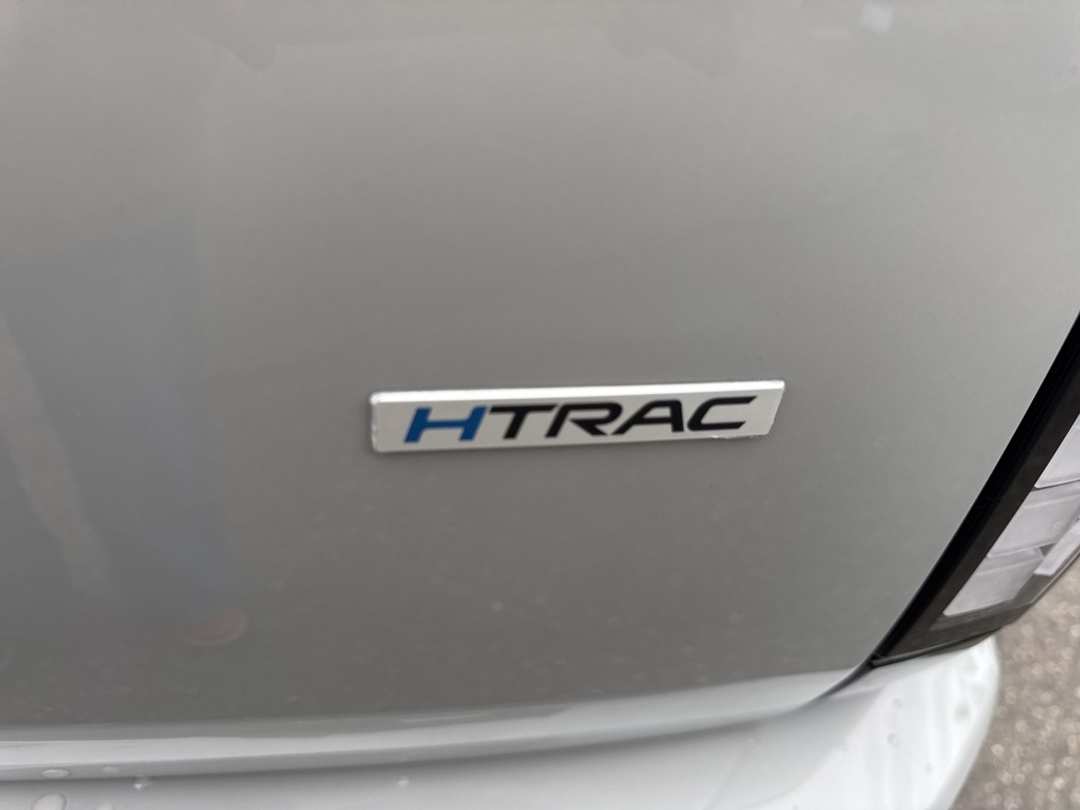 2026 Hyundai Ioniq 9 Performance Limited - Image 10