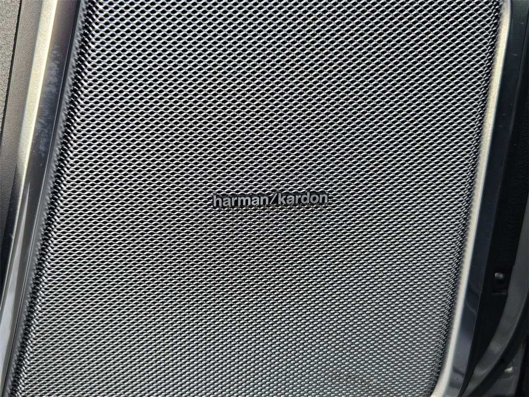 2026 Ram 2500 Laramie - Image 12