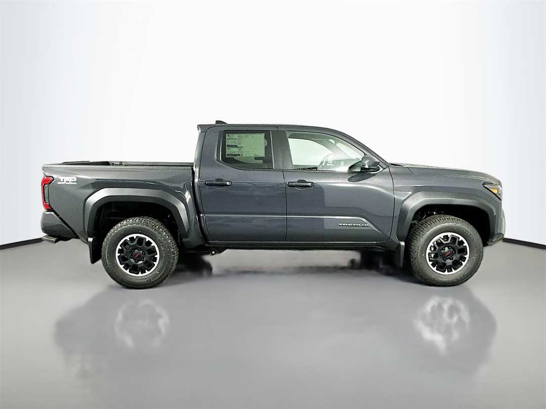 2026 Toyota Tacoma TRD OffRoad - Image 8
