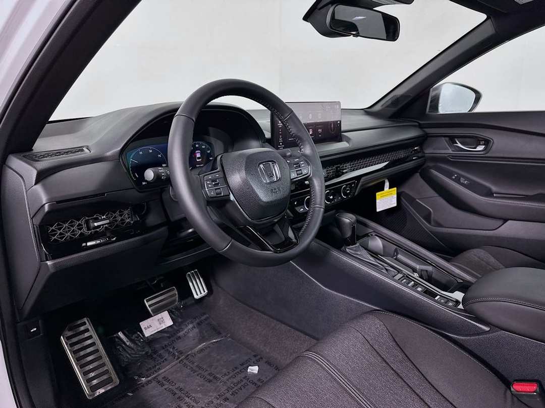 2025 Honda Accord Sport - Image 9