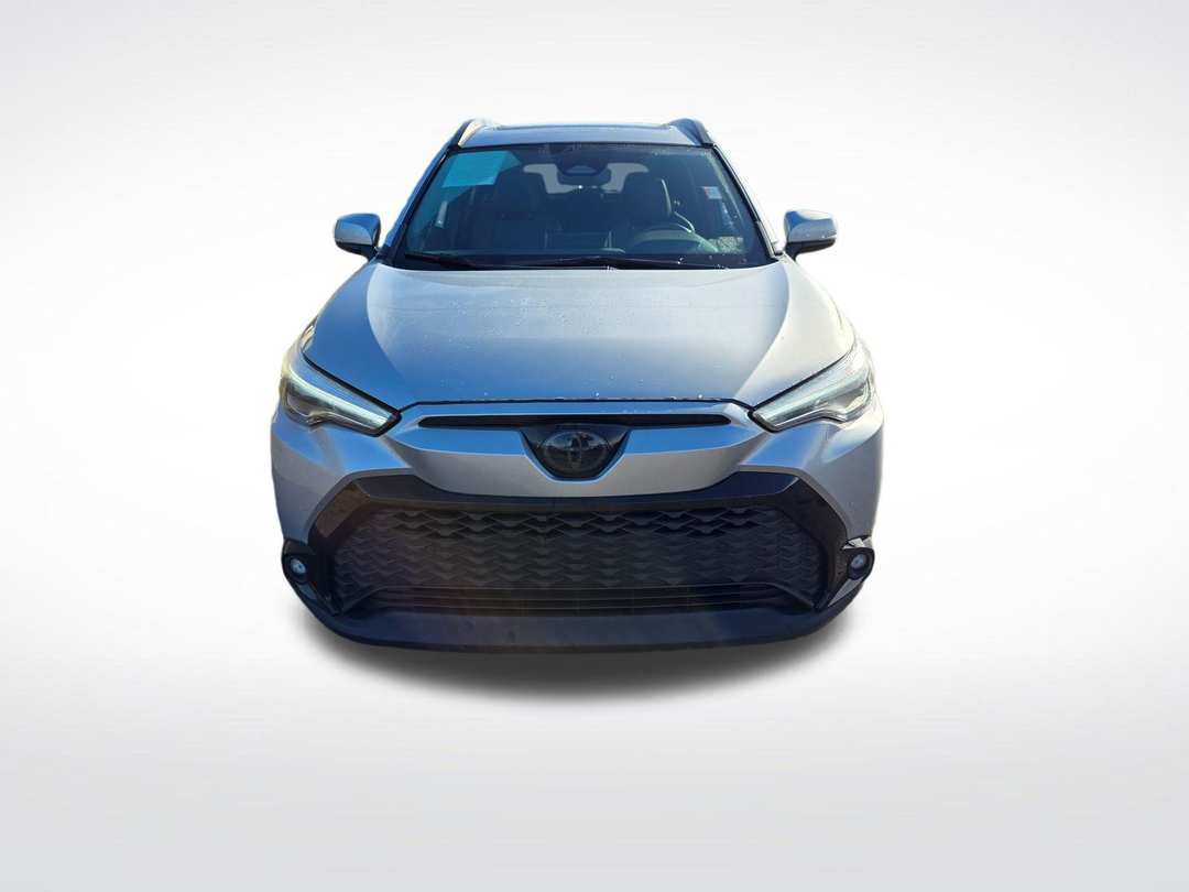 2024 Toyota Corolla Cross - Image 3