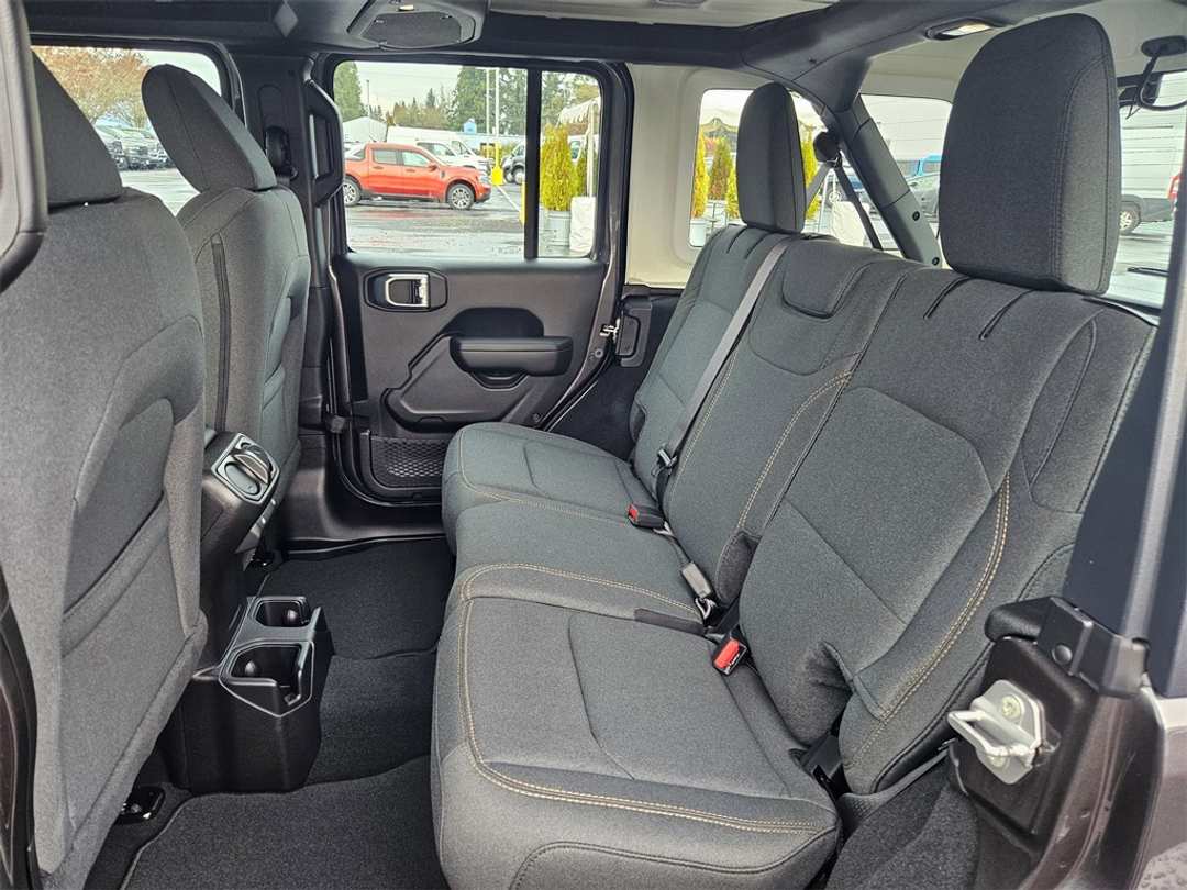 2026 Jeep Wrangler Sport - Image 27
