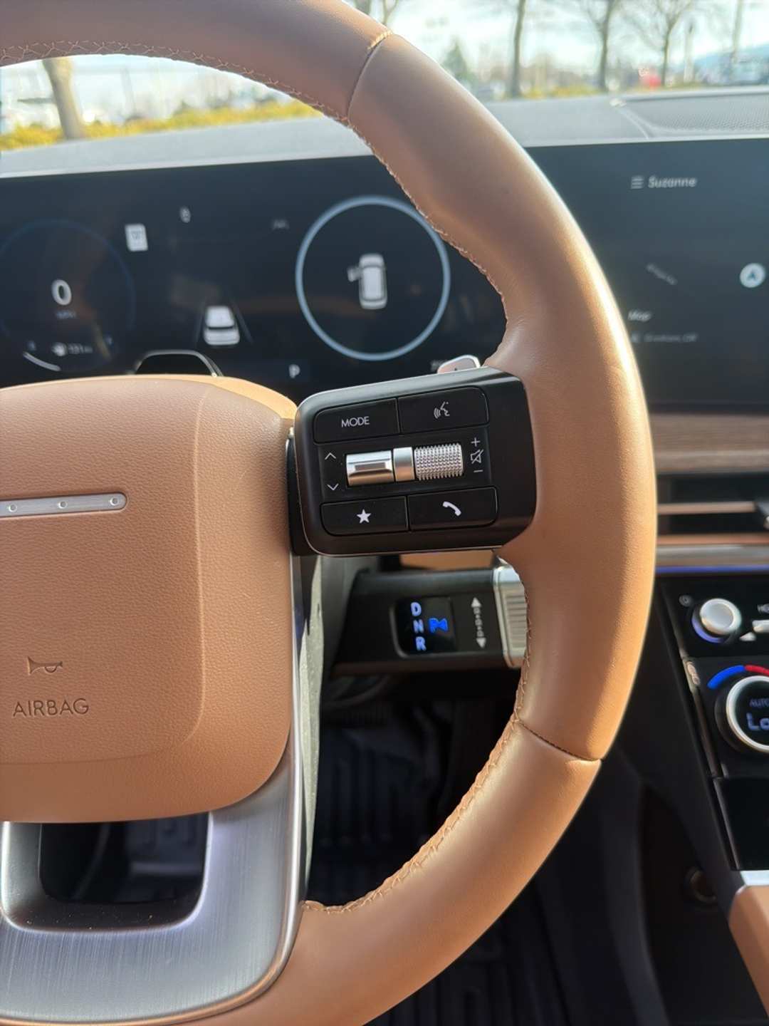 2025 Hyundai Santa Fe Limited - Image 34