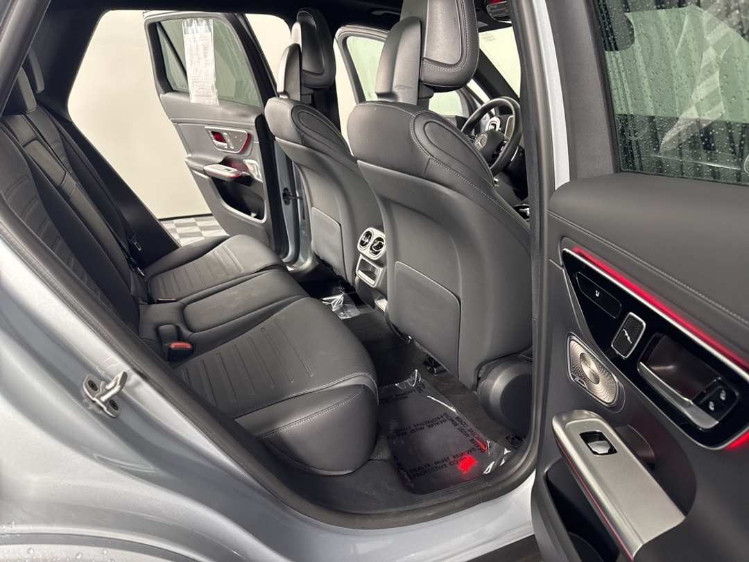 2025 Mercedes-Benz GLC GLC 350e - Image 17