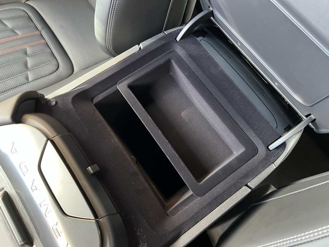 2026 Nissan Armada PRO4X - Image 24