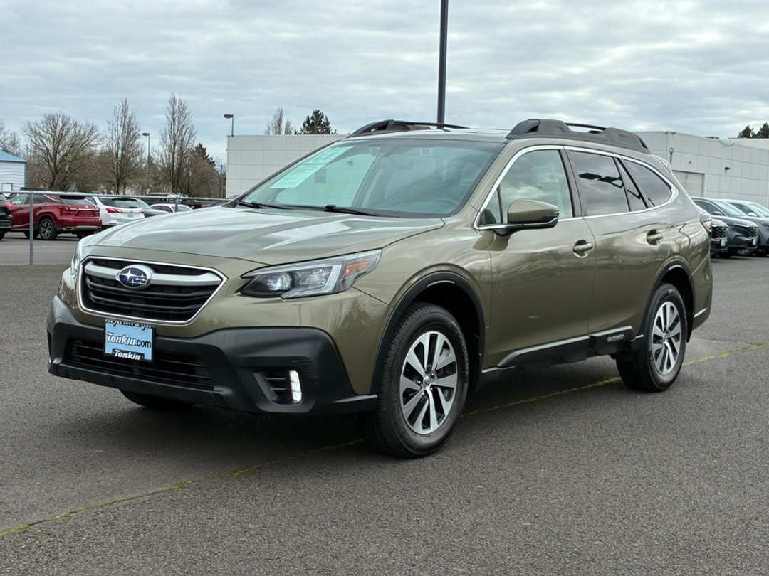 2021 Subaru Outback Premium - Image 3