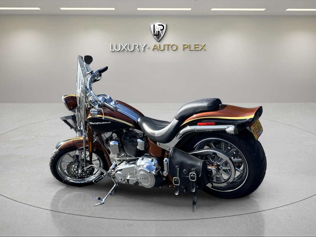 2008 HARLEY DAVIDSON Fxstsse2 SCREAMING EAGLE SOFTAIL SPRINGER Only 891 MILES NEW CONDITION - Image 2