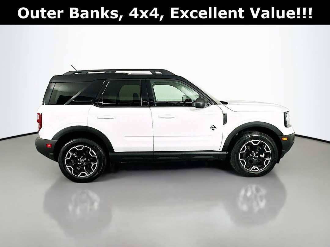 2025 Ford Bronco Sport Outer Banks - Image 9