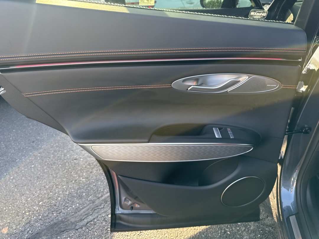 2026 Genesis Gv70 2.5T Sport Prestige - Image 40