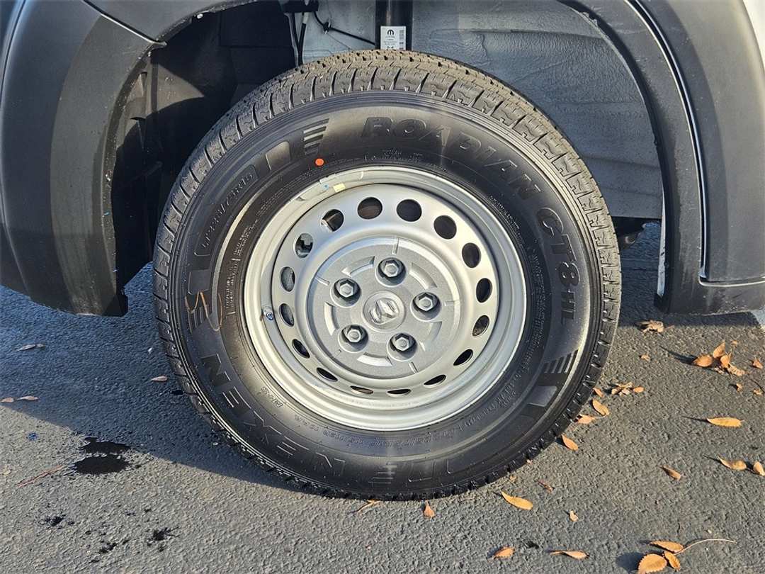 2026 Ram Promaster 1500 Low Roof - Image 39
