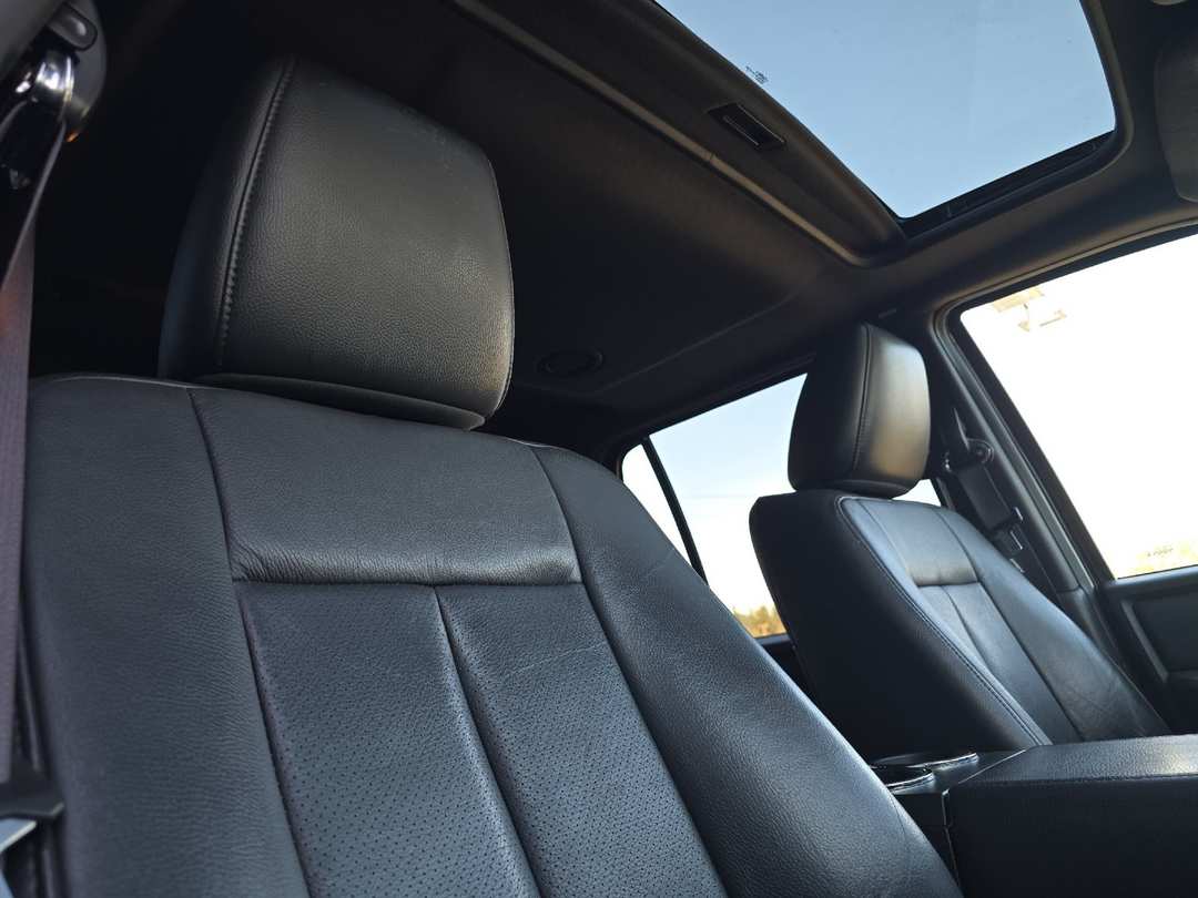 2013 Ford Expedition El Limited - Image 17