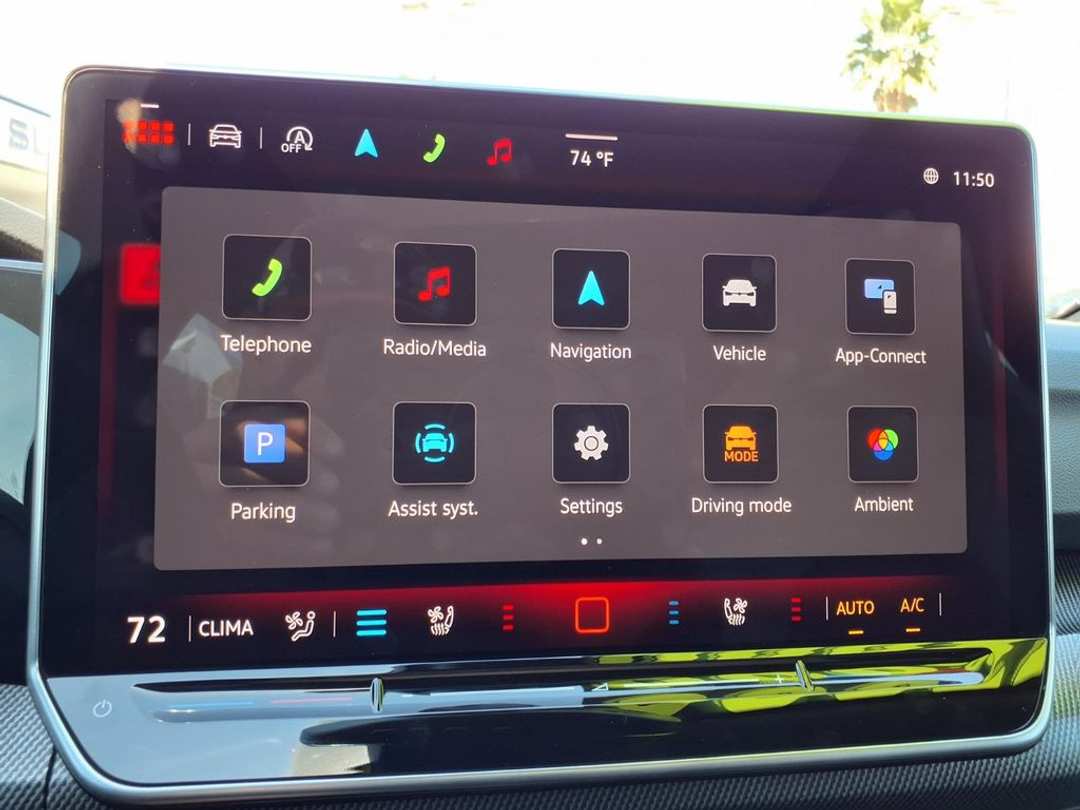 2025 Volkswagen Golf Gti 2.0T SE - Image 3